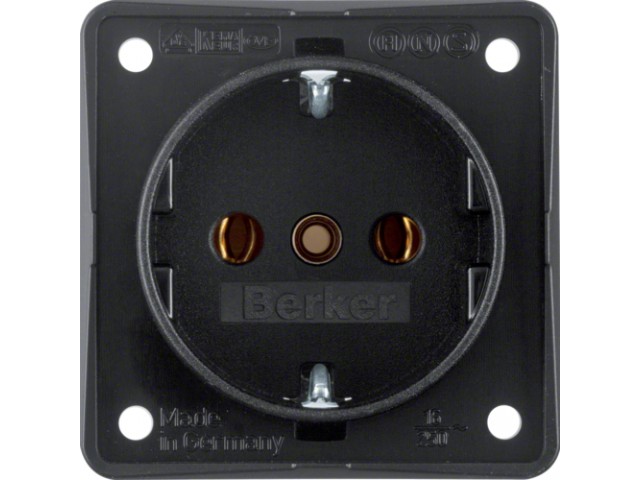 Berker Integro Priz 56x56mm